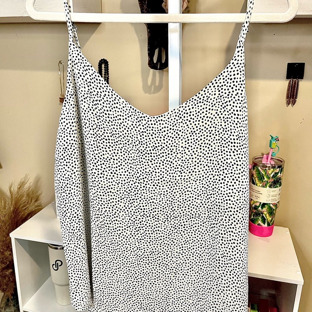NWOT Mine Anthropology Monochrome Polka Dotted Camisole - Picture 3 of 5